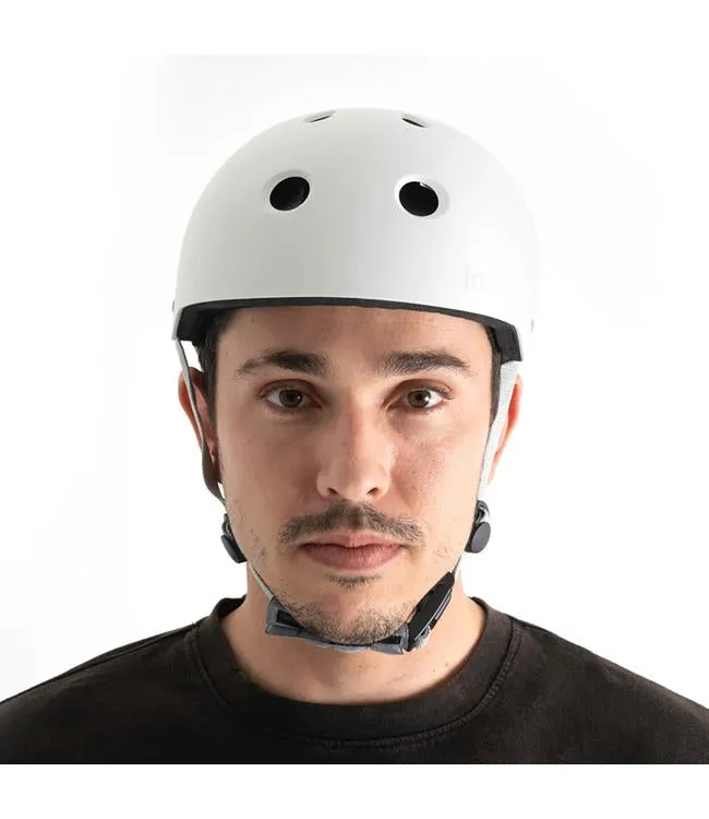 Follow Pro Wake Helmet - Grey